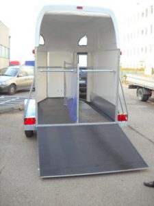 Allestimento interno del modello Bisson