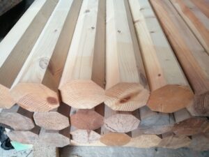 Barriere ottagonali legno Larice pesanti